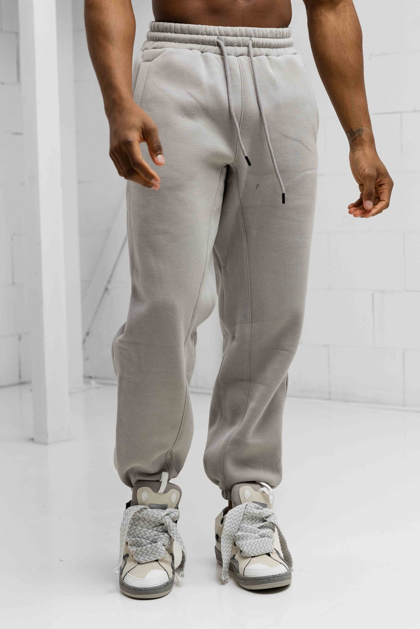 Classix Oversized Sweatpants - Grey