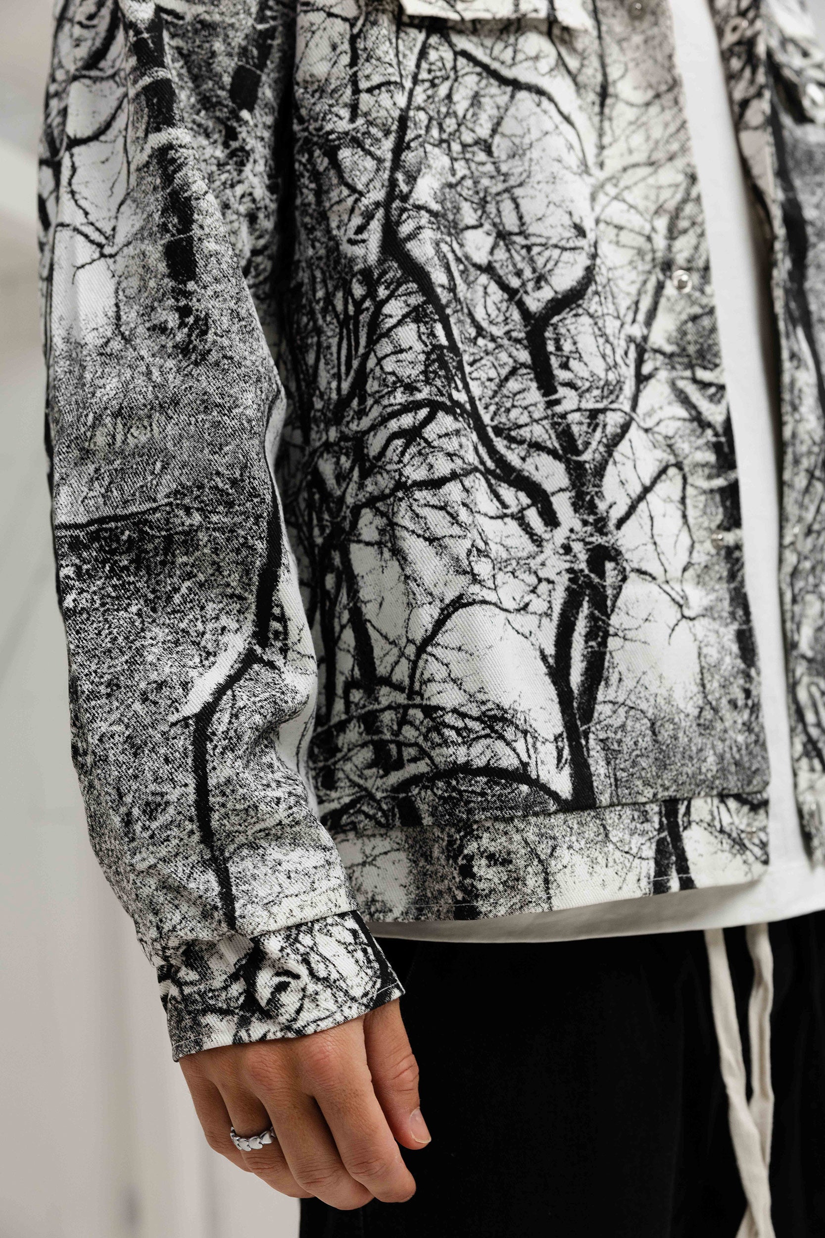 Alba Abstract Jacket - Black