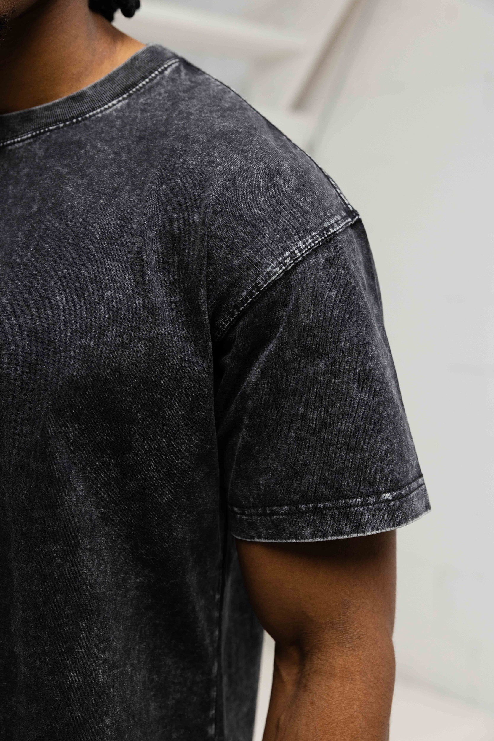 Vintage Crew Neck T-Shirt - Black