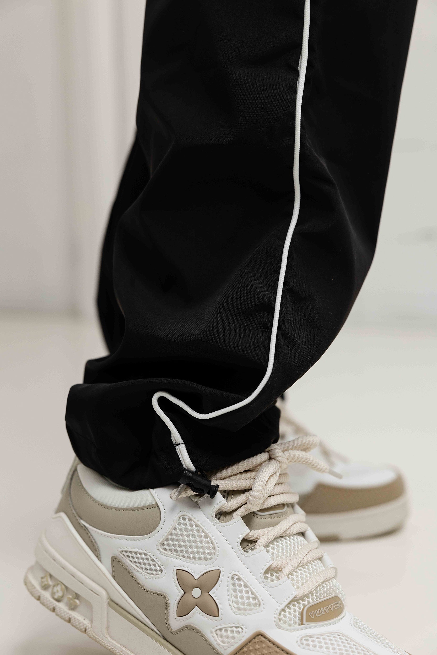 Vintage Pinstriped Sweatpants - Black