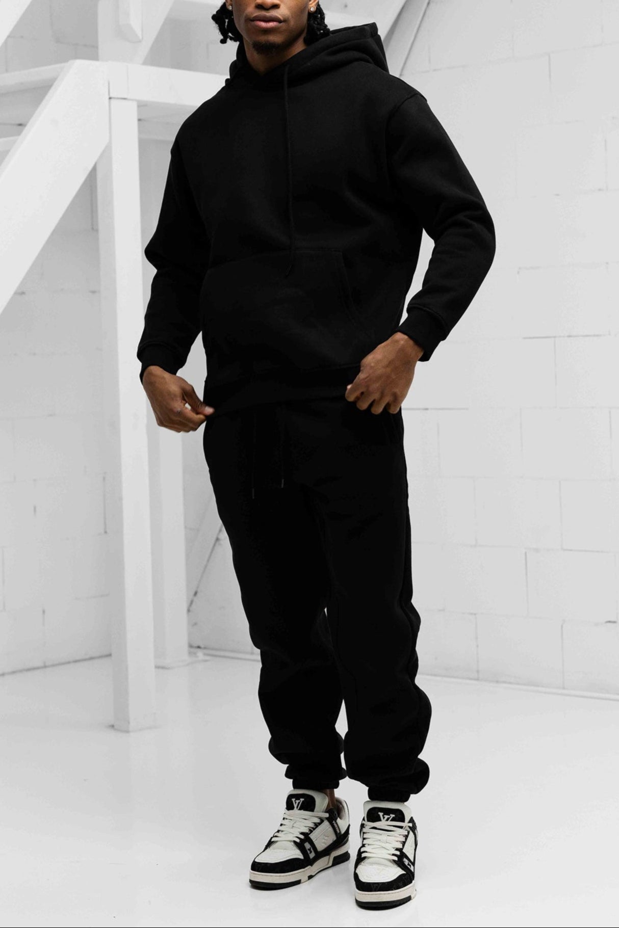 Classix Oversized Hoodie - Black
