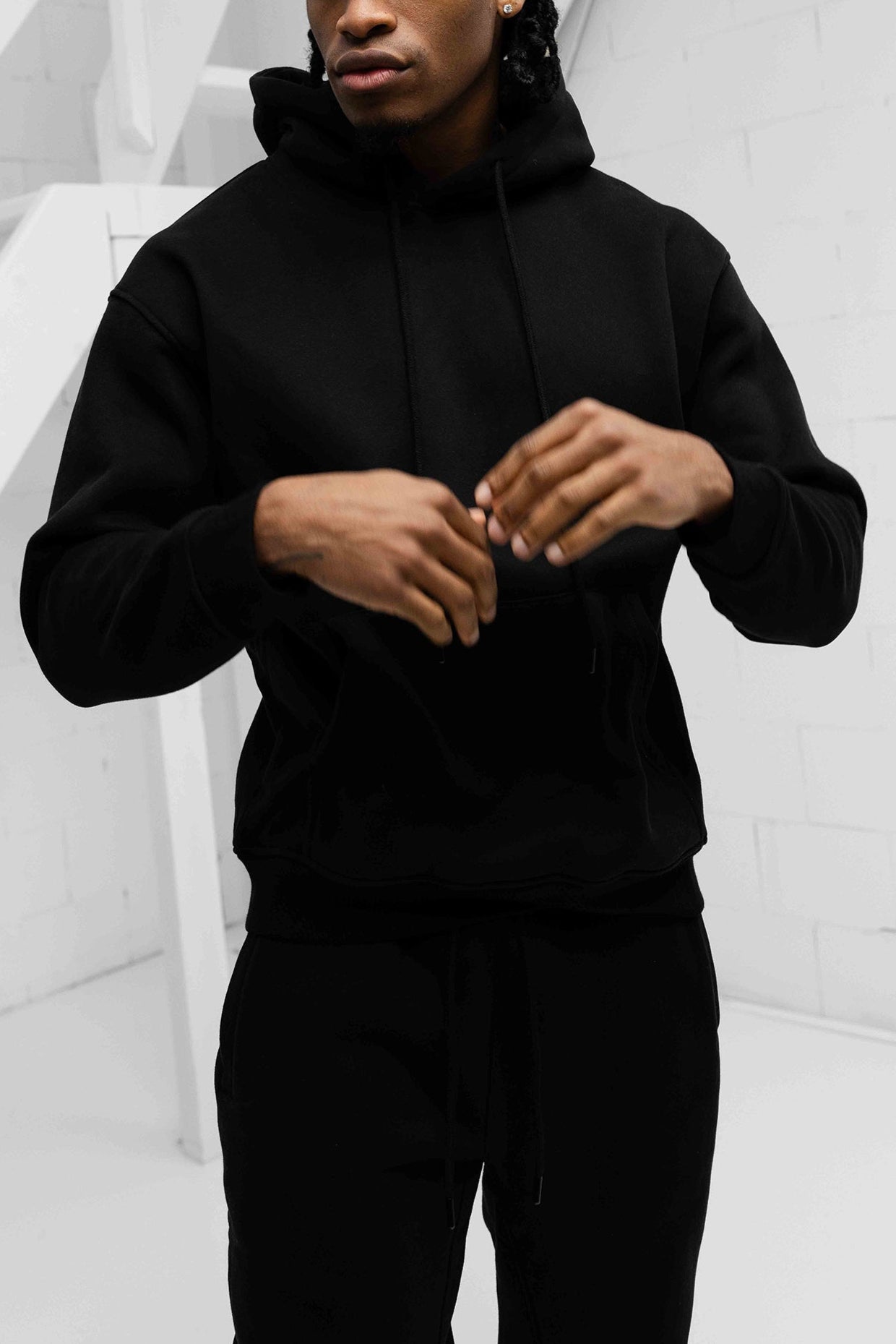 Classix Oversized Hoodie - Black