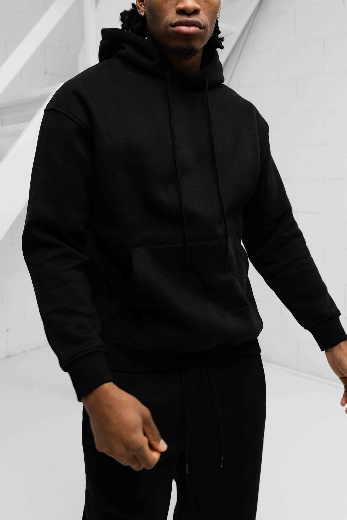 Classix Oversized Hoodie - Black