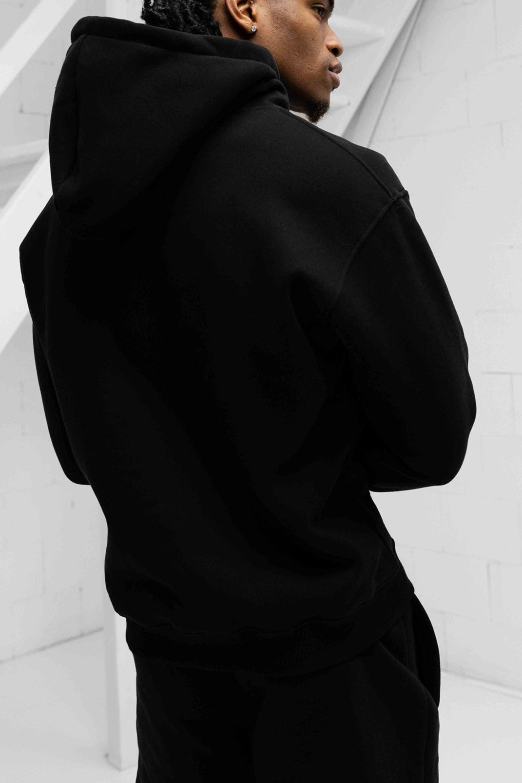 Classix Oversized Hoodie - Black