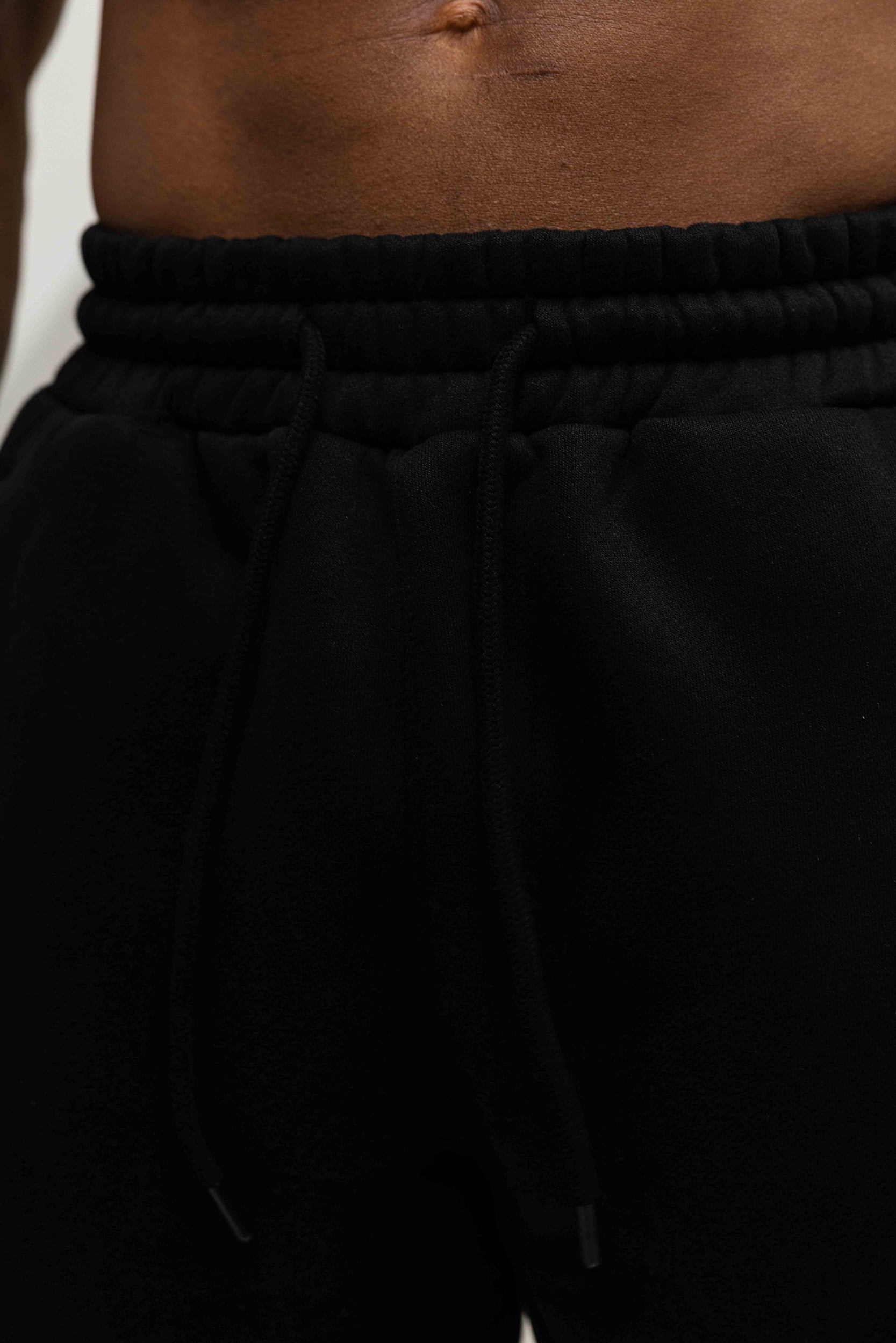 Classix Oversized Sweatpants - Black