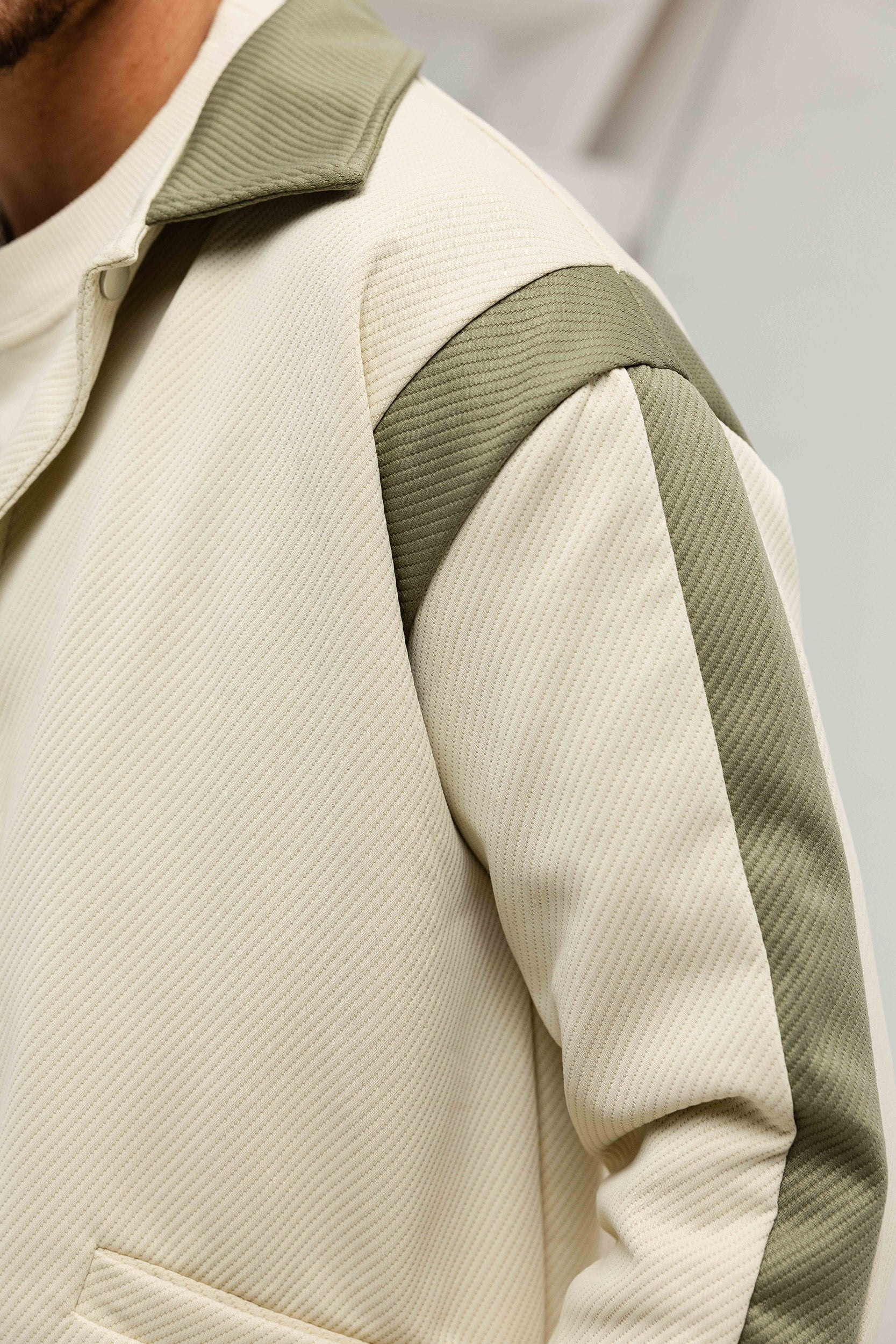 Contrast Block Collar Jacket - Khaki / White