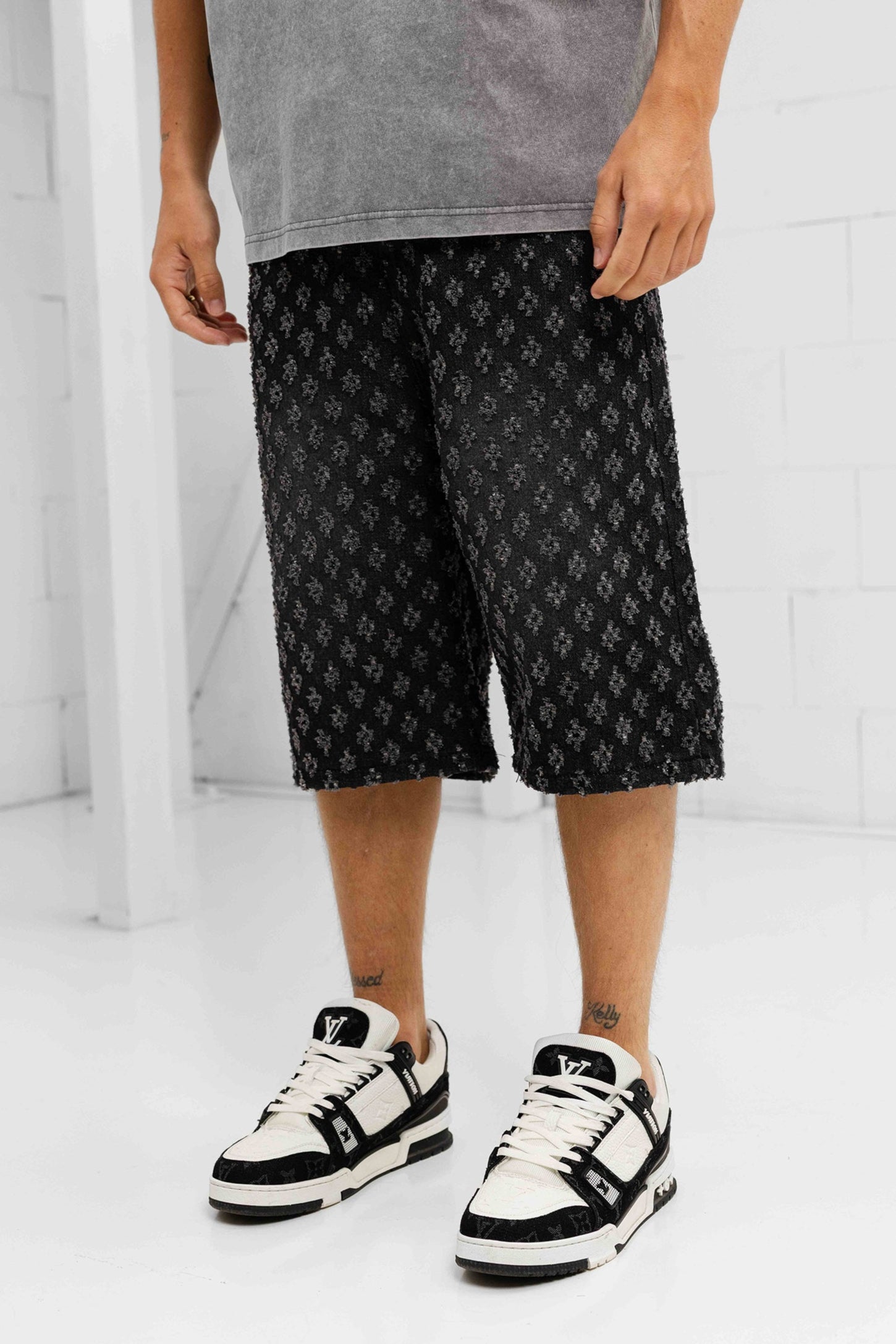 Stellato Distressed Denim Jorts - Black