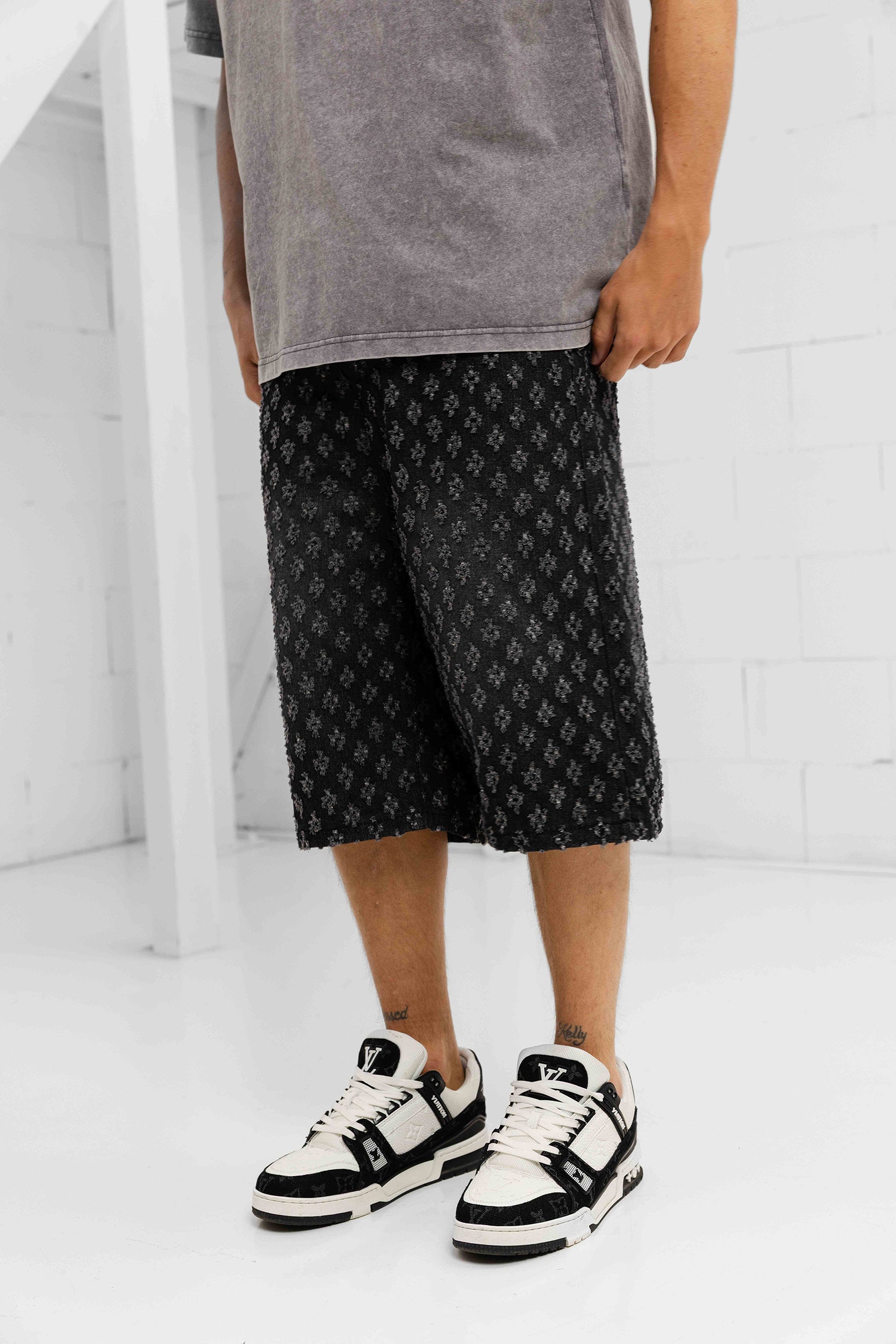 Vintage Grey T-Shirt & Stellato Black Jorts - Set