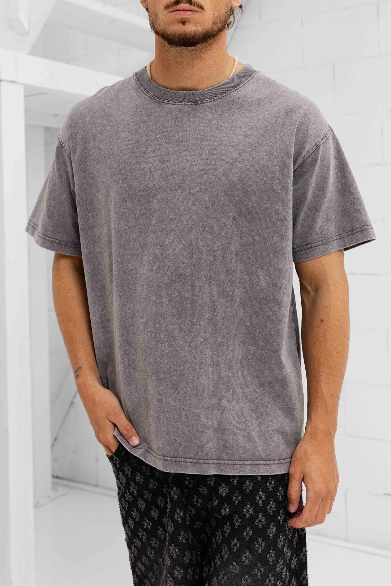 Vintage Grey T-Shirt & Stellato Black Jorts - Set