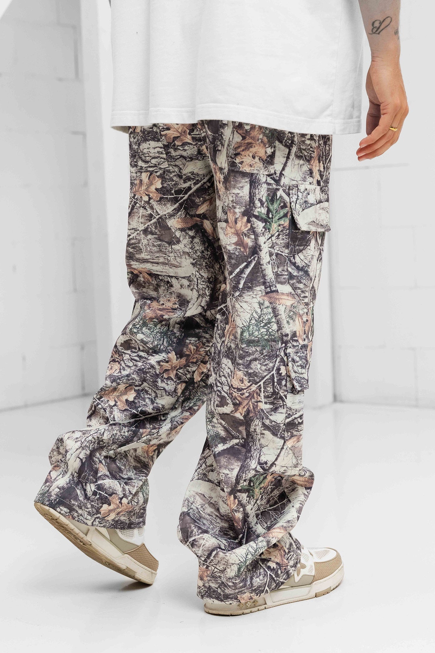 Forest Camo Cargo Pants - Cream