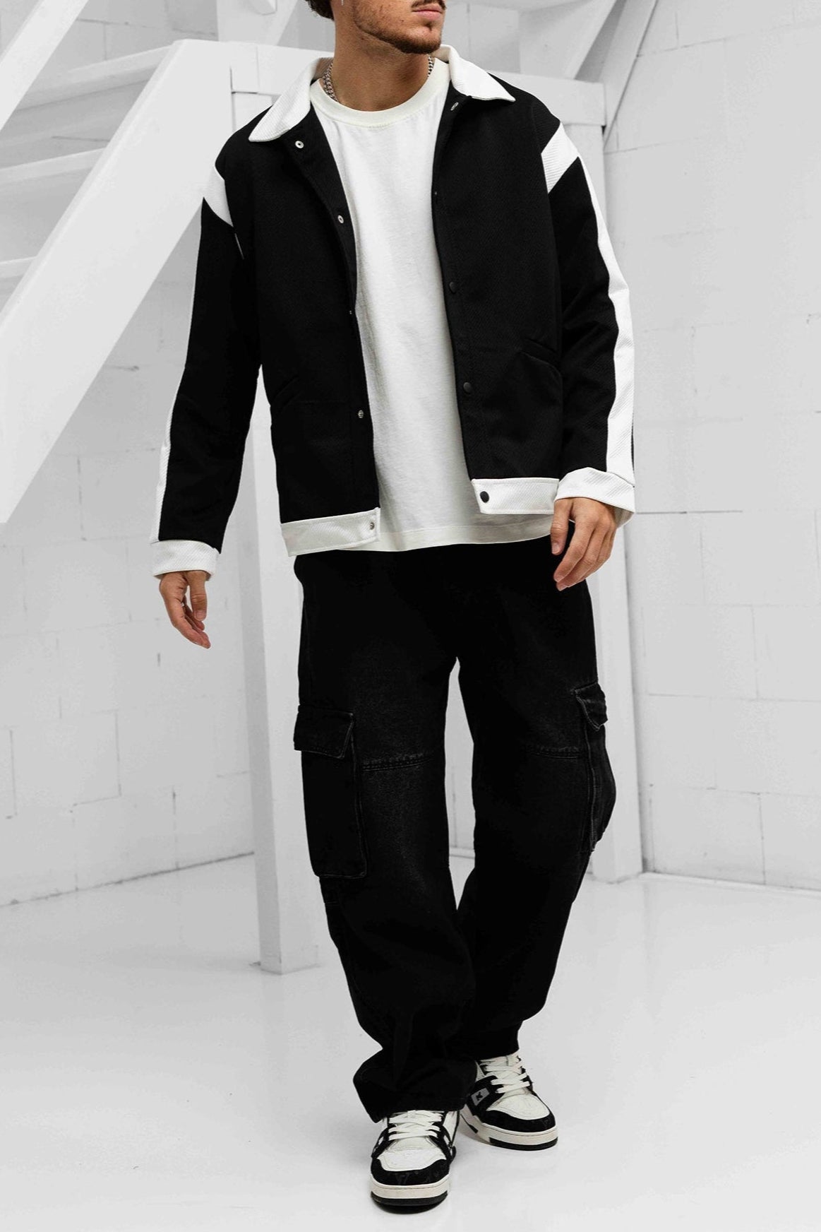 Contrast Block Collar Jacket - White / Black