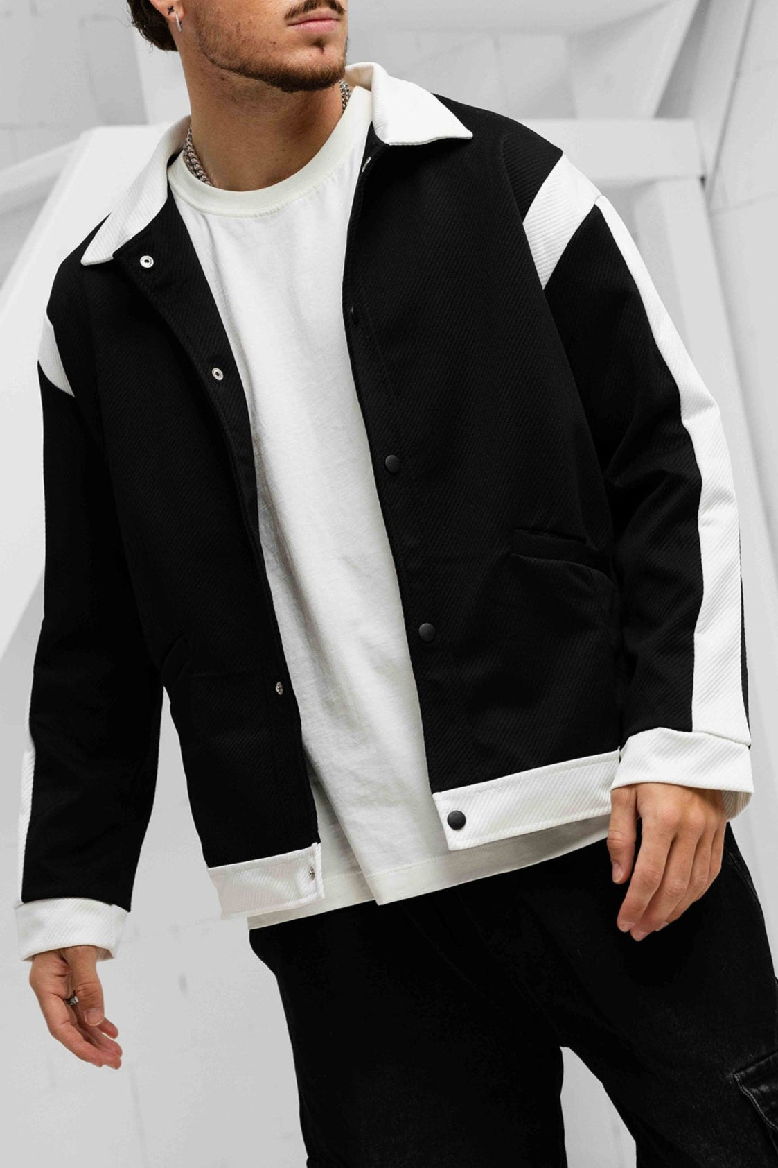 Contrast Block Collar Jacket - White / Black