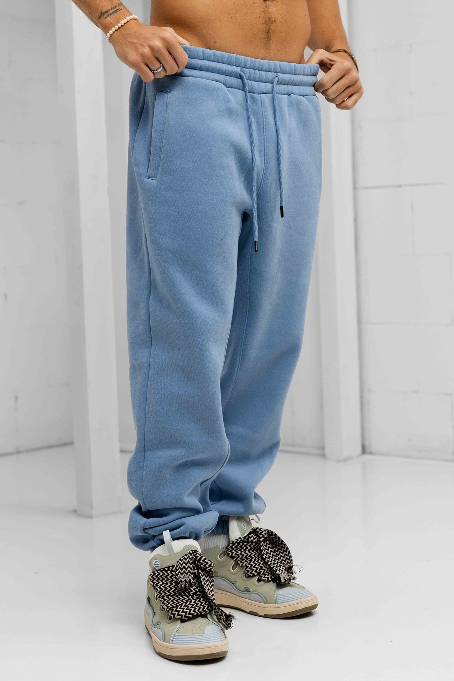Classix Oversized Sweatpants - Baby Blue