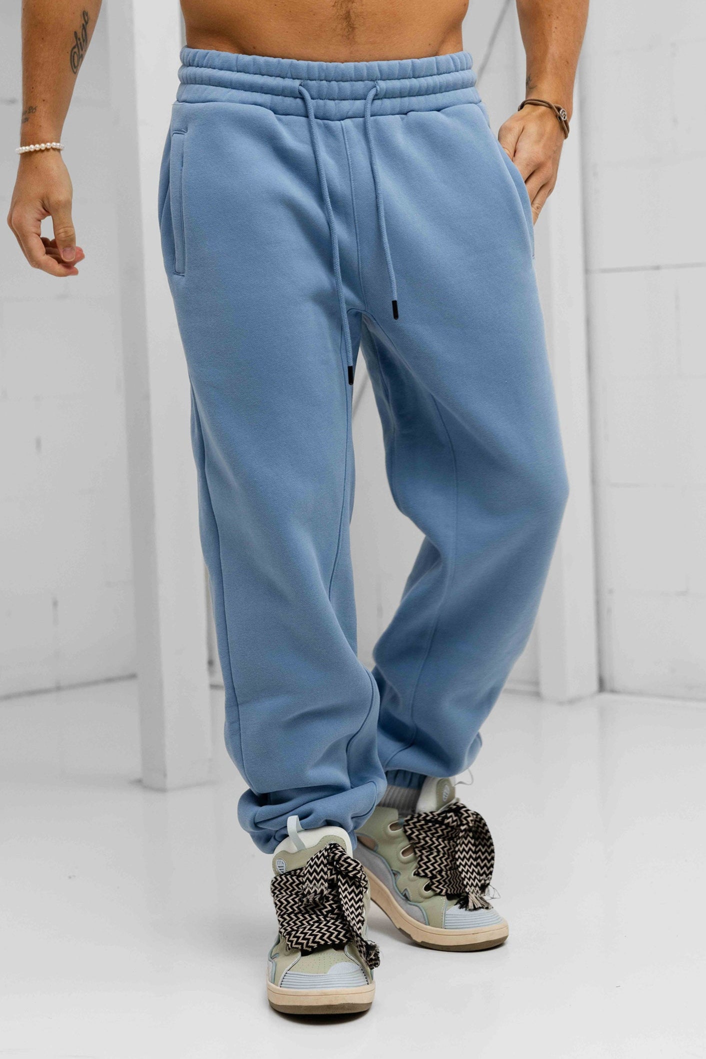 Classix Oversized Sweatpants - Baby Blue