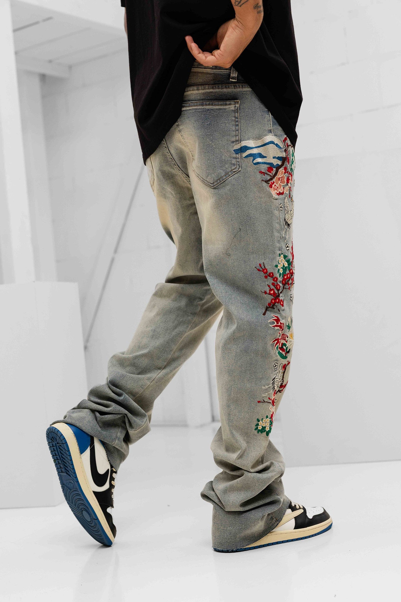 Throne Garden Denims - Retro Blue