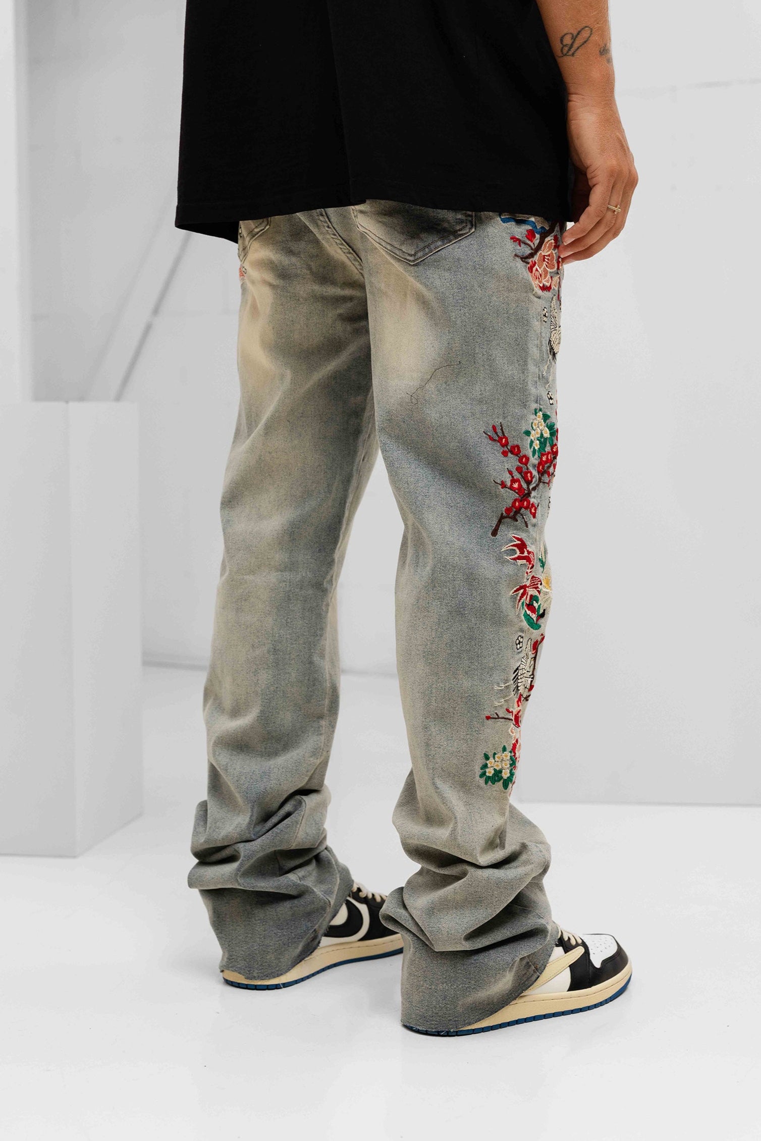 Throne Garden Denims - Retro Blue