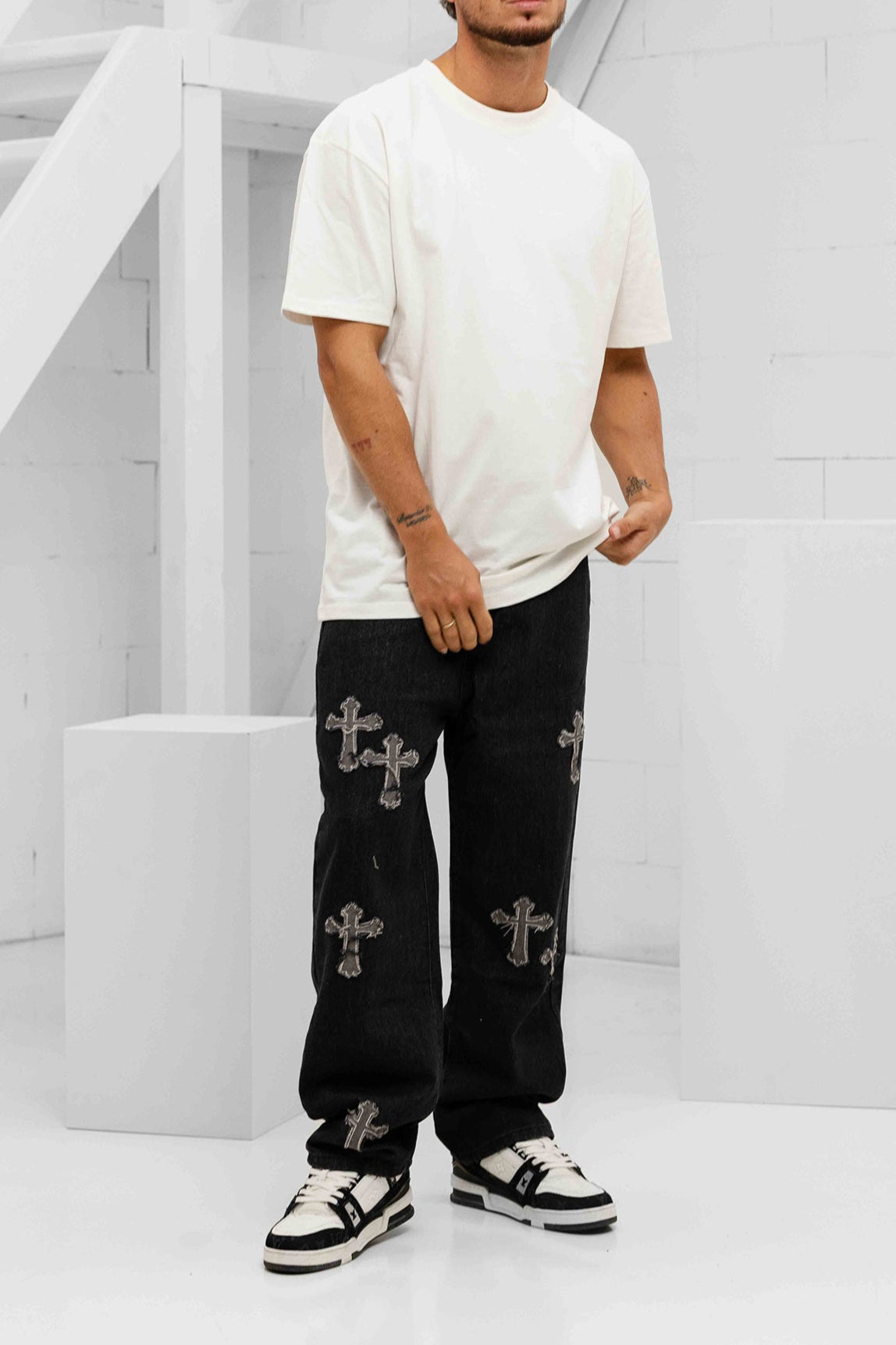 Croce Icon Patched Denim Jeans - Black