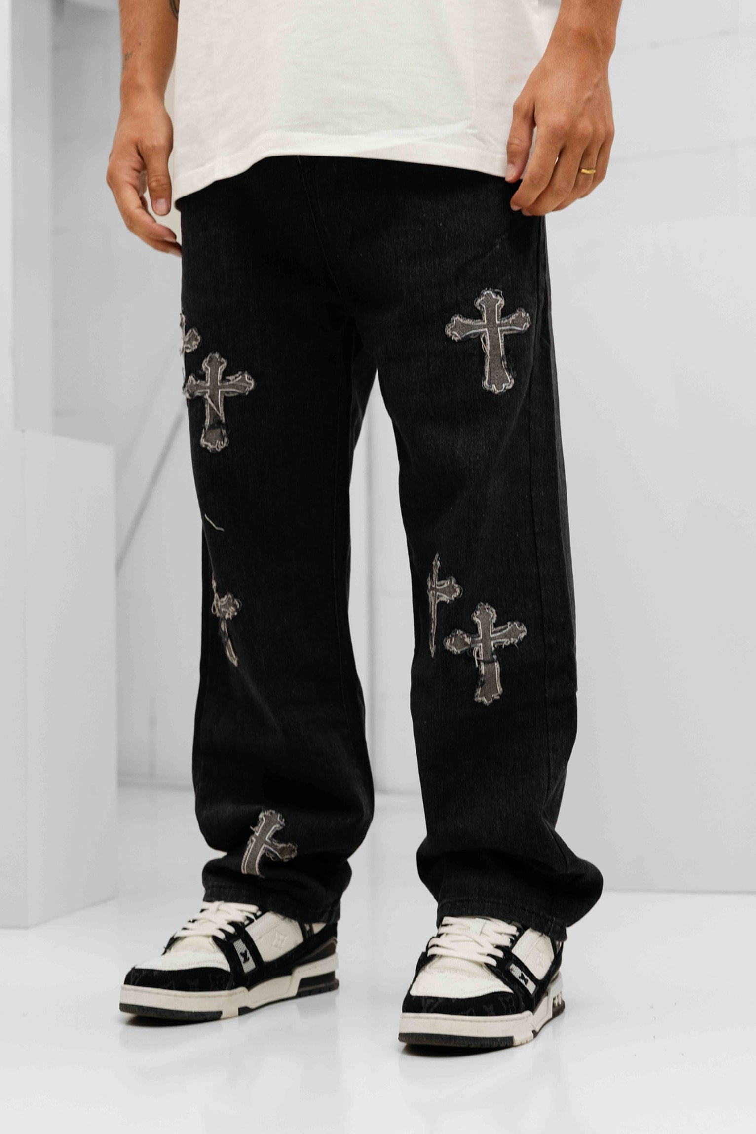 Croce Icon Patched Denim Jeans - Black